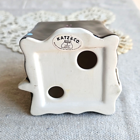 Katz & Co Black & White Cat on Black Table Mice Sneaking Around - Picture 6 of 7